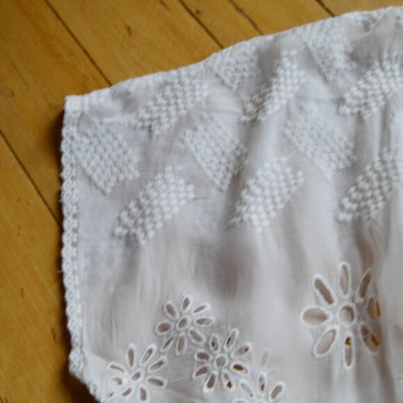 Johnny Was White Embroidered Eyelet Venetia Tunic Top Size L NWT - Picture 12 of 16